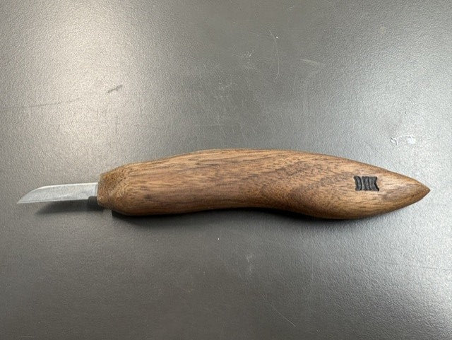 A Handle Carving Knife — Walnut / 1 1/4"